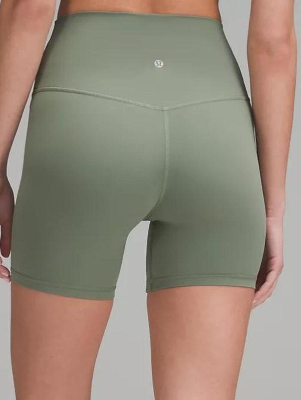 Lululemon Align Hr Short 6" size 8